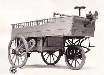 jízda automobilu s plynovým pohonem Hippomobil na trati 18 km 1872: