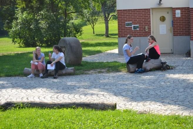 Anežky, kde byla opět uvedena některá vystoupení z oslavy a rodiče žáků, jejich přátelé, absolventi školy a další mohli shlédnout tvůrčí a uměleckou činnost žáků CSZŠ.