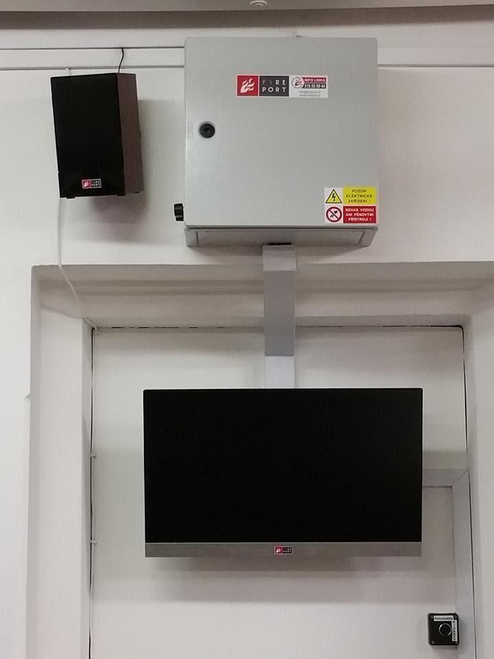 a plní své očekávání.