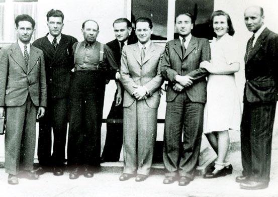 Snaží se podporovat rodiny postižených. F. Kolmanovi se podařilo sehnat zařízení na šrotování, kterým mohlo být ročně zpracováno až 25 q obilí a mouka rozdělena mezi potřebné.
