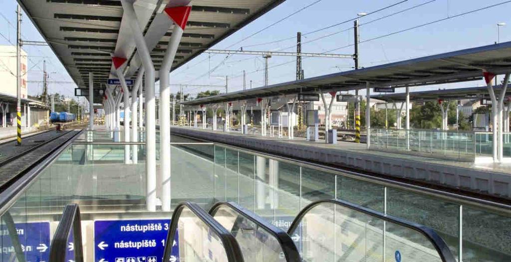 Obrázek 9 - Rekonstrukce nádraží Olomouc V Olomouci byla 30. března 2017 slavnostně ukončena rozsáhlá rekonstrukce hlavního nádraží.