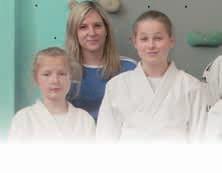 STR. 25 ATLETIKA: Medailové žně JUDO: Uherský Brod VOLEJBAL: Starší žačky Slovácké Slavie na Memoriálu vydrancoval sklad Uh. Hradiště jsou mistryněmi Květoslava Tichavského medailí STR. 24 republiky!