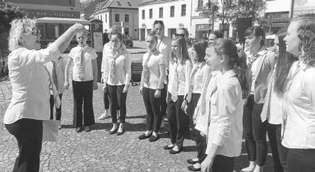FOTO: PAS VIDEO Zušky uspořádaly velkolepý koncert pro kolemjdoucí Vrcholem ZUŠ Open byl koncert Orchestru budoucnosti UHERSKÉ HRADIŠTĚ V