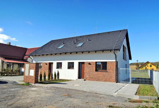 NOVOSTAVBA RODINNÉHO DOMU 4+KK Předmětem prodeje byla novostavba rodinného domu na klidném místě v Plzni - Liticích. Dům byl dispozičně řešen jako 4+kk.