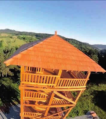 hor ve Středosudetské oblasti. Nachází se na hranici Valbřichu a Jedliny-Zdroje.
