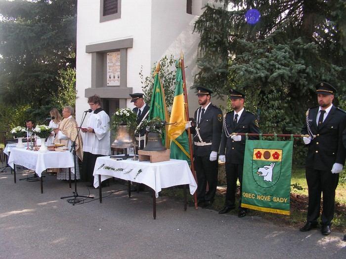 V Nových Sadech slavili hasiči 110 let, žehnali prapor a zvon V sobotu 12. srpna se konalo vzpomínkové shromáždění u příležitosti 110.
