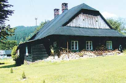 Milovníci projížděk na kole proto své výlety na vyhrazených stezkách budou nuceni skončit už v Dolní Lomné.