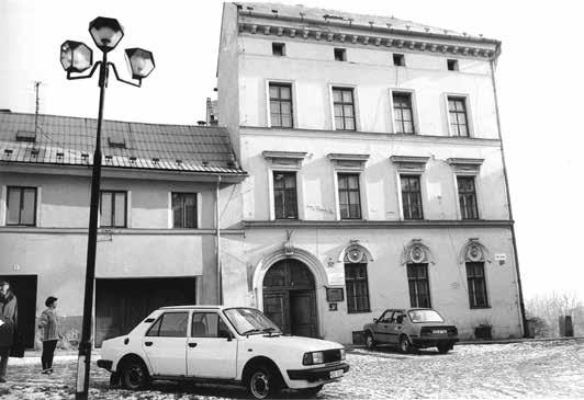 HISTORIE ŠKOLY V DATECH 2. září 1991 Na Biblické škole byla zahájena výuka, zástupkyní ředitele školy se stala sestra Eva Titěrová. 1. ledna 1992 Biblická škola byla Ministerstvem školství přeřazena do sítě církevních škol.