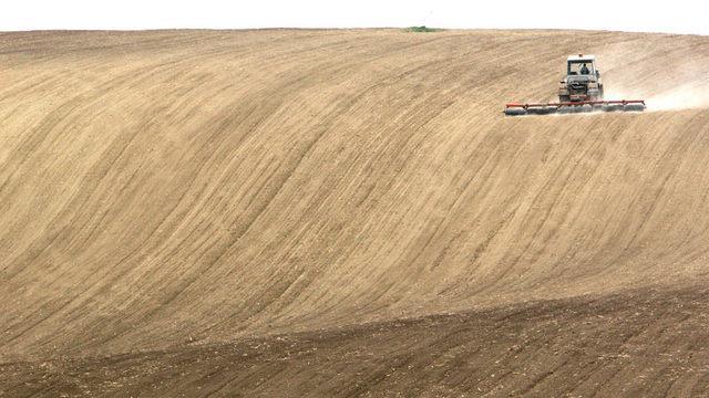 Důsledky zemědělství pro zvýšení výnosů půdu zavlažujeme, odvodňujeme, používáme umělá hnojiva, prostředky na