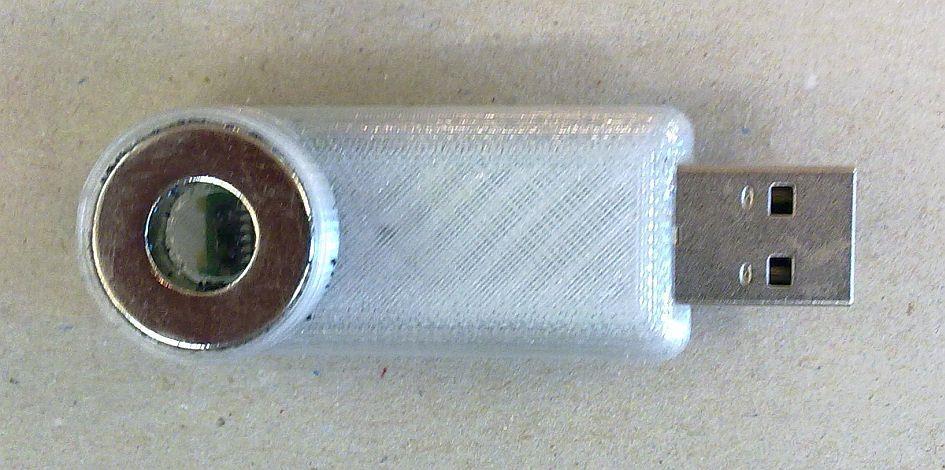 Obr. 5: Konfigurační převodník USB-IRDA Do konfiguračního PC je nutné nainstalovat do PC SW WACO OptoConf", který je pro počítače s OS Windows, nebo Linux. 5.1.