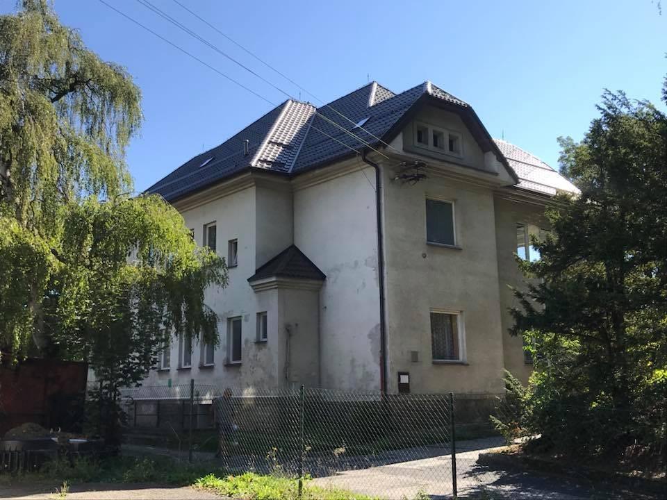 16950 12800 4150 450 600 600 600 600 1750 600 600 1200 800 PROJEKTANT : INVESTOR : AKCE : OBJEKT : VÝKRES : 13300 250 2750 4200 3550 2550 PODPIS : MĚŘÍTKO POČET FORMÁTŮ DATUM STUPEŇ ZAK.