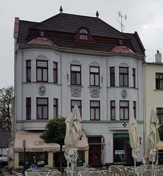 Architekt Karviná-město 96 neznámý Stavitel Projekt Realizace Vlastník Typ objektu Typ památkové ochrany Neznámý, přestavba z roku 1914 podle projektu stavitele Franze Czempiela 1914, stavitel Franz