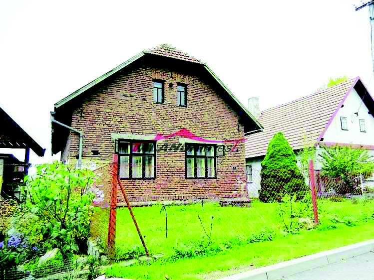 Srovnávané nemovitosti rodinné domy 1. Identifikace Záznam o prodeji srovnávané nemovitosti è. 1 Prodej, Rodinný dùm, 80 m 2, Prosetín, okres Chrudim Celková cena: 490.