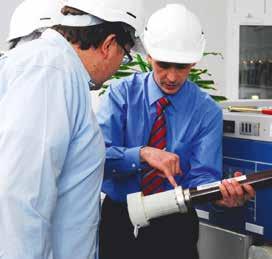 Služby Schneider Electric ProDiag Fuse Preventivní diagnostika pro údržbu pojistek PE60532 Potřeby zákazníků Vysokonapěťová zařízení chráněná spínacími zařízeními s pojistkami musí být pravidelně