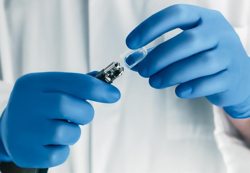 TJF-Q190V Duodenoscope Supporting Your Standard of Care Improved cannulation efficiency Reliable guidewire locking High force transmission NBI (Narrow Band Imaging) Single-use distal cover Distal end