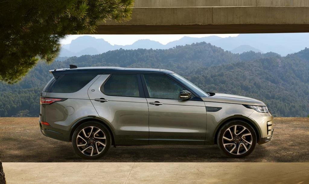 32 Fotografie představuje Discovery Landmark Edition v odstínu