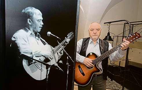 Problematickou křižovatku silnic I/57 a III/50736 v místě odbočky z hlavní silnice na Návojnou a Nedašov nahradí kruhový objezd.