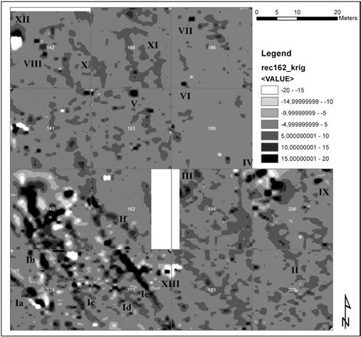 56 57 4.3. Identifikace objektů Na výsledné mapě jsme vizuálně identifikovali magnetické anomálie. Jednalo se především o místa s vyšším magnetismem (s vyšší hodnotou gradientu; dále jen anomálie).