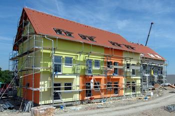 Případová studie Bytový dům, Chýně (dřevěné prefapanely) + Nízkoenergetické řešení + Využití dřeva - Veškeré energetické