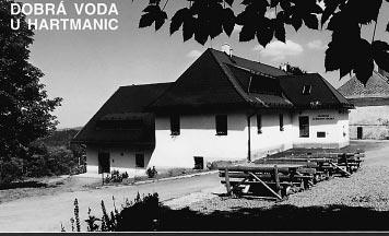 strana 14 Kultura ãerven 2002 BU TùHRADSKÉ MUZEUM OTY PAVLA U ROTTA bylo otevfieno pfied nûkolika t dny, 31. fiezna 2002 z popudu rodiny PavlÛ.