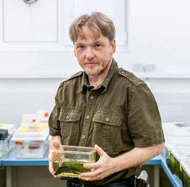 Odborné práce publikoval například v časopisech Journal of Experimental Biology, PeerJ, Oikos nebo Evolution.