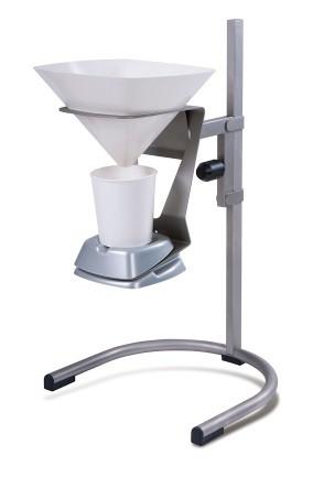 Na tento druh poškození se nevztahuje záruka! Stojan uroflowmetru MU9010 Stojan uroflowmetru MU9013 (ekonomický) 2.1.4.