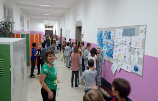 Spisovatel s dětmi hovořil o svých tvůrčích začátcích a předal