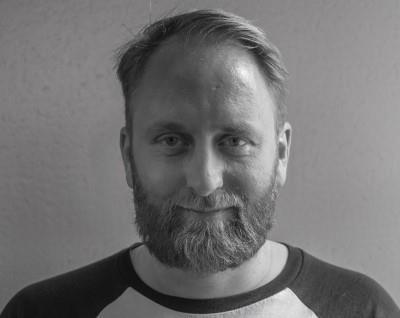 SHAKESPEARE? LÁSKA UŽ OD ŠKOLY, ŘÍKÁ REŽISÉR PAVEL KHEK Je to vaše první režie na Letních shakespearovských slavnostech o vás na tom celém láká?