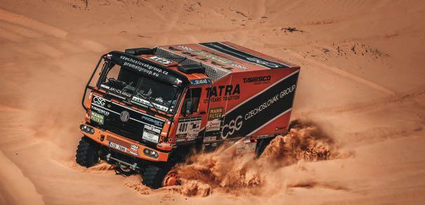 Kvalita vzduchového pruženi již několikrát prověřena náročným závodem Africa Eco Race s délkou tratě 6500 km a vedoucí přes Francii, Maroko, Zapadni