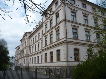 Křižanská - Heřmánkova - komplexní 24 793 32,3 32,3 768 598 zateplení, náhrada kotelny na LTO tepelným čerpadlem, regulace vytápění se vzdáleným dohledem, rekuperace VZT MŠ Klubíčko - Jugoslávská -