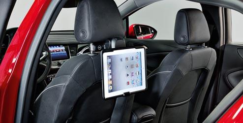 Lze jednoduše oddělit od adaptéru a přenášet s sebou Samsung Galaxy Tab 10.1 v držáku. 13442007 17 46 021 Kč 837 Opel FlexConnect je univerzální modulární systém.