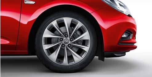 Umožňuje připojení většiny smarphonů s micro USB do PowerFlex držáku na smartphone Délka: 38 cm Upravte svůj Opel podle své osobnosti novou sadou kol.