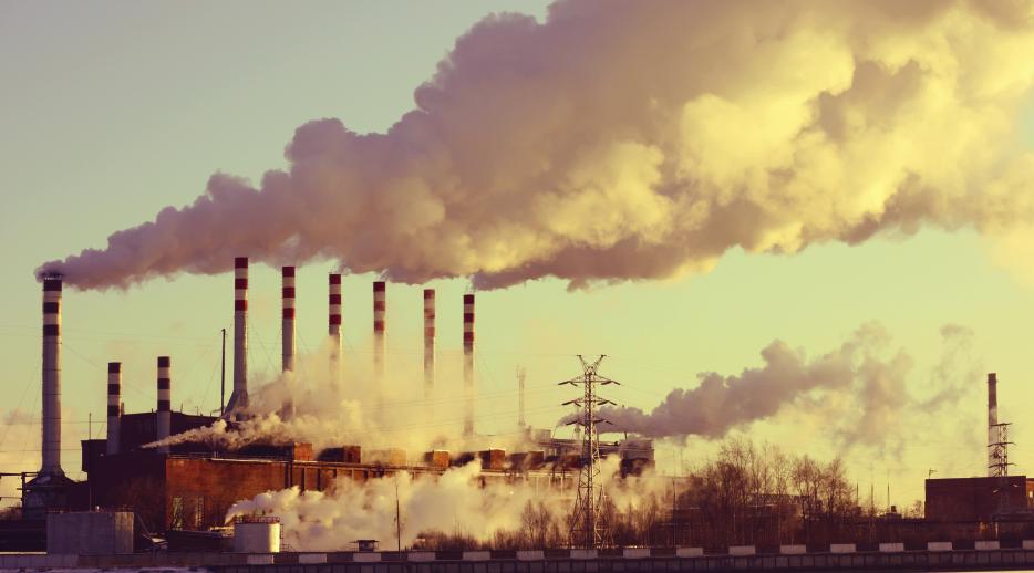 ÚVOD Integrovaný registr znečišťování (IRZ) byl založen zákonem č. 76/2002 Sb. Prvním ohlašovacím rokem do IRZ byl rok 2004.
