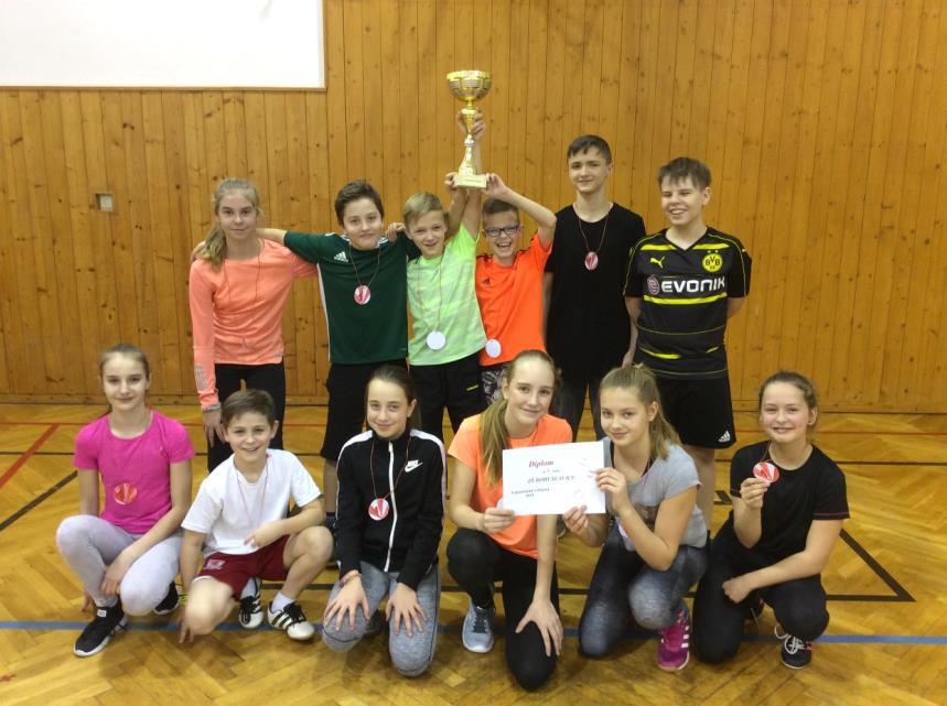Březen 2019 Zpravodaj obce Bohuslavice č. 315 Stránka 8 Valentýnská vybíjená V letošním školním roce proběhl již druhý ročník valentýnské vybíjené, která se již tradičně konala v ZŠ Píšť.