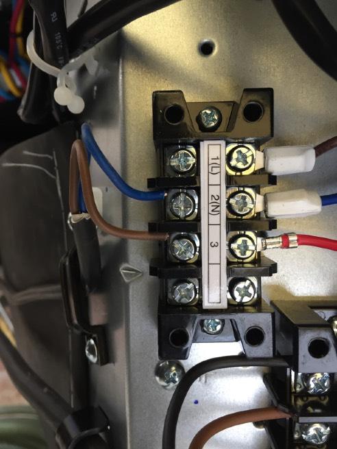 Komunikace s vnitřní jendnotkou CYKY-J 2x1,5mm2