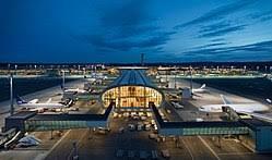 - letecké spojení Letecky lze zasílat zboží do Norska teoreticky hned na několik letišť (status mezinárodního letiště mají Oslo, Bergen, Stavanger, Tromsø, Trondheim, Ålesund, Haugesund and