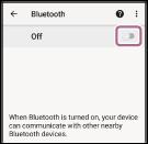 Pokud se sluchátka s mikrofonem po svém zapnutí automaticky připojila k naposledy připojenému zařízení, ozve se hlasové upozornění Bluetooth connected (Bluetooth připojeno).