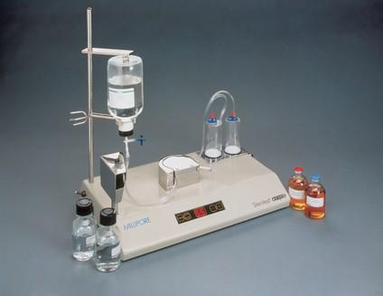 Zkouška na sterilitu (izolátorová technologie) Test sterility = kvalitativní stanovení