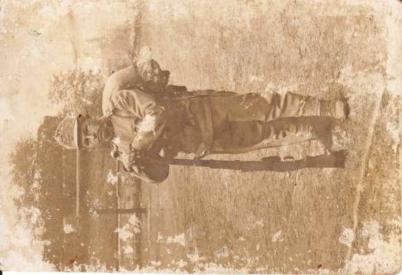 lístek. Posavad sme. ještě v Praze. V neděli a v pondělí sem byl doma. Ještě bych.