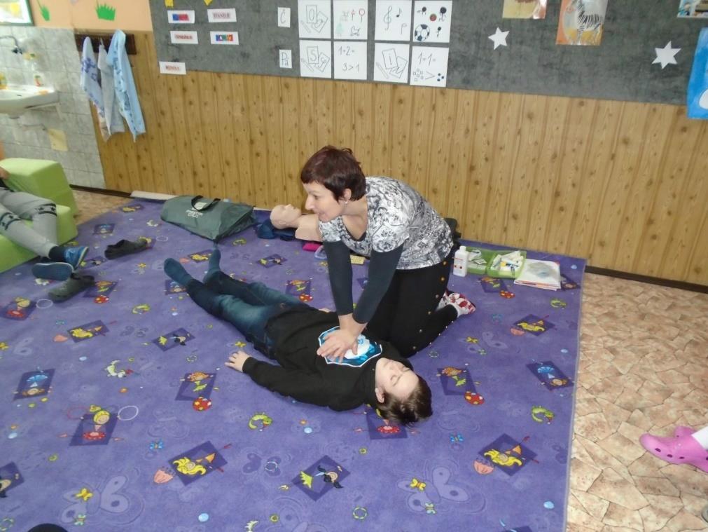 SPORTOVNÍ TÝDEN PŘÍVRAT Celý sportovní týden se nesl v duchu zimních sportů a radovánek na sněhu.