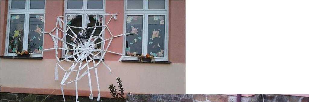 Zábavnou formou děti plnily úkoly na různých stanovištích - Policie ČR, Městská policie, Záchranná služba, Hasiči, Armáda ČR.