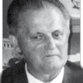 Josef VALERIÁN KNĚZ EMIGRANT V RAKOUSKU Narozen: 3. 9. 1927, Zlámanec na Moravě První sliby: 15. 8. 1944, Ořechov Vysvěcen: 1. 7. 1956, Turín (Itálie) Zemřel: 13. 2.