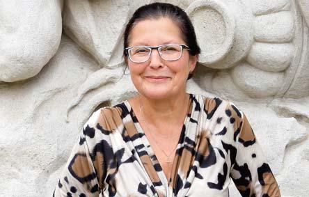 Oddělení dějin literatury Akvizice (rozsáhlejší): 1 koupě 25 vybraných děl Karla Franty, souboru redakční korespondence s dětskými čtenáři 2 koupě korespondence Marie a Jana Zahradníčkových 3 koupě