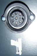 LED- Spoušť LED- Magnet LED svítí při zmáčknutí tlačítka spouště.