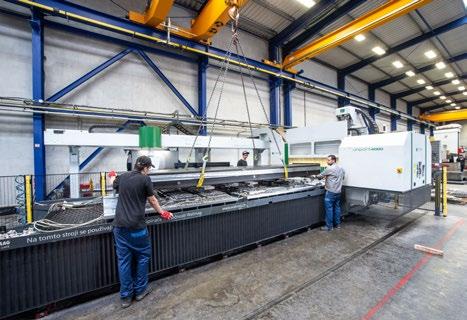 Poskytujeme komplexní služby, konkrétně přípravu výkresové dokumentace na zakázku, dodání materiálu, výrobu CNC programů, pálení, sváření a obrábění. Následují samozřejmě různé typy povrchové úpravy.