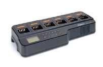 v IP67 SM18N2 Autoadaptér pro nabíječ CHV09 Čistěte pravidelně povrch radiostanice a