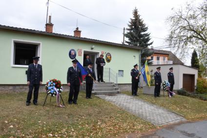 Ceremoniálu se zúčastnili hejtman Plzeňského kraje Bc. Josef Bernard s chotí, historik Mgr.