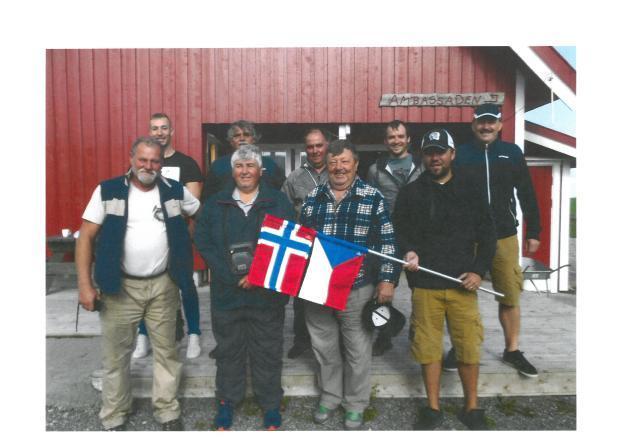 místo obsadila Jana Jánská z Nebílovského Borku (2 ryby; 110cm), která Největší kapr v soutěži v rukou paní Jánské navíc ulovila největšího kapra, 5. místo patřilo Věře Říčkové ze Štěn.