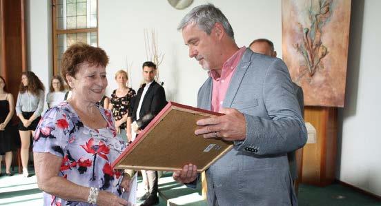 Ve středu odpoledne byl program zahájen slavnostním shromážděním ve velkém sále tamní radnice.