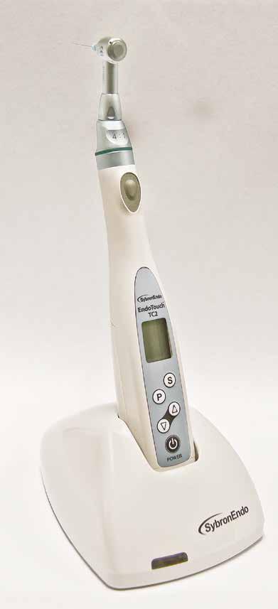 Bezdrátový motor TC2 Zažijte svobodu bezdrátového modelu. EndoTouch TC2 od společnosti Kerr Endodontics patří ke generaci bezdrátových motorů.
